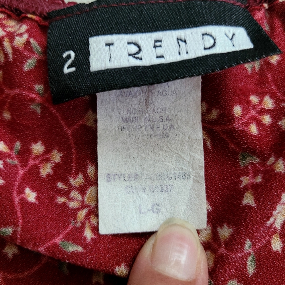 Cute Blouse - Picture 5 of 7